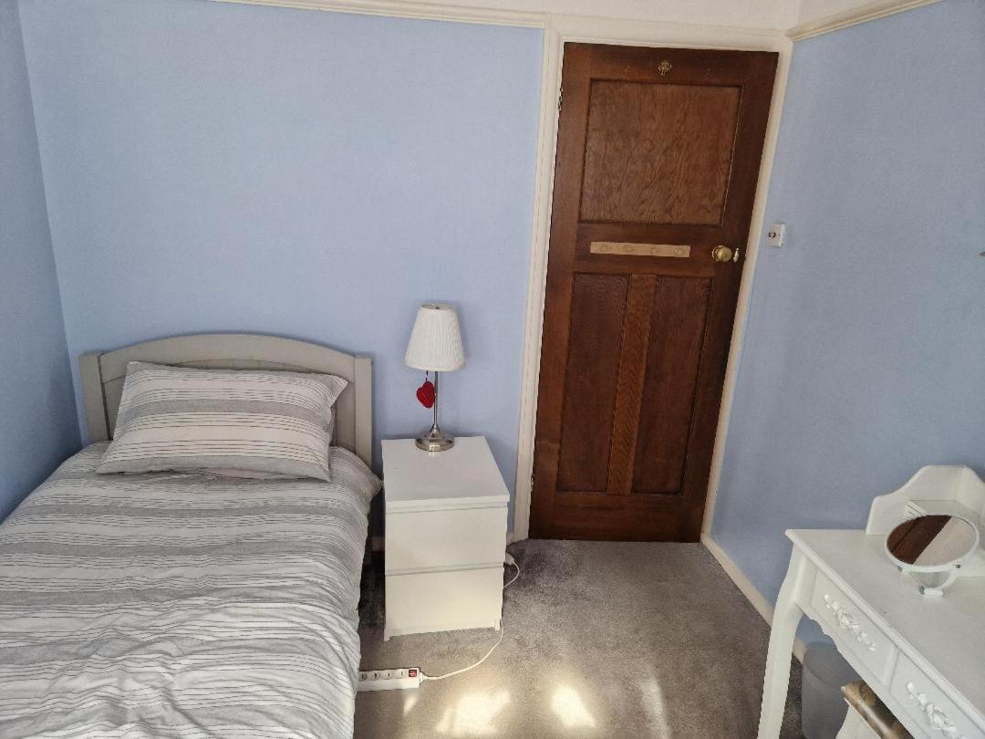 Orchard Park Apartment Bromley Luaran gambar